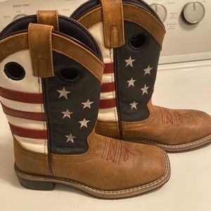 Youth size 1 Leather Boots - American Flag